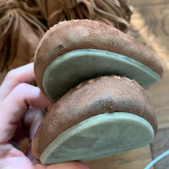 Leather fringe moccasin boot sz 11 - Picture 2 of 4